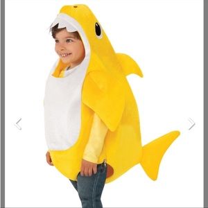 Excellent Used condition yellow baby shark costume